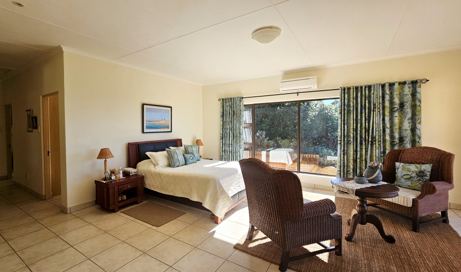 3 Bedroom Property for Sale in Stilbaai Wes Western Cape